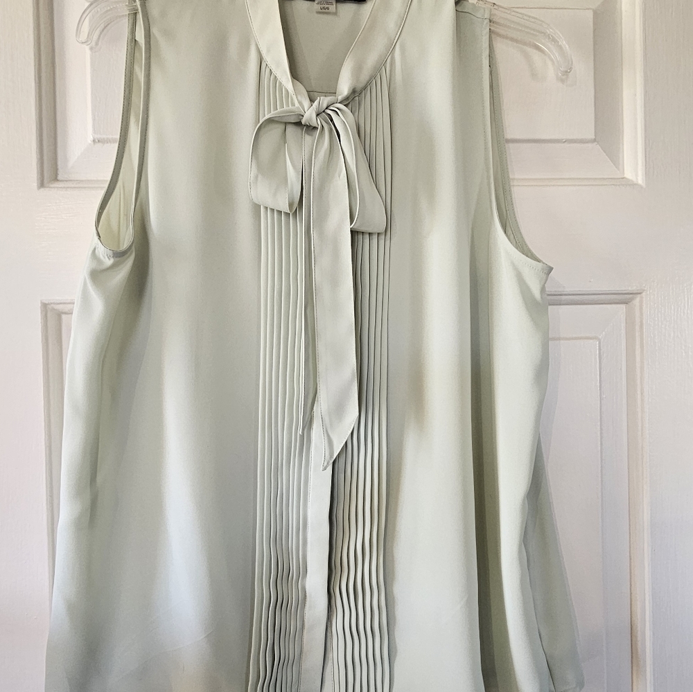 Ladies Mint Green Sleeveless Top L